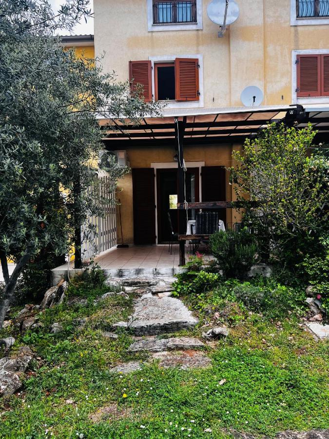 Fortuna Apartment Tar-Vabriga Esterno foto