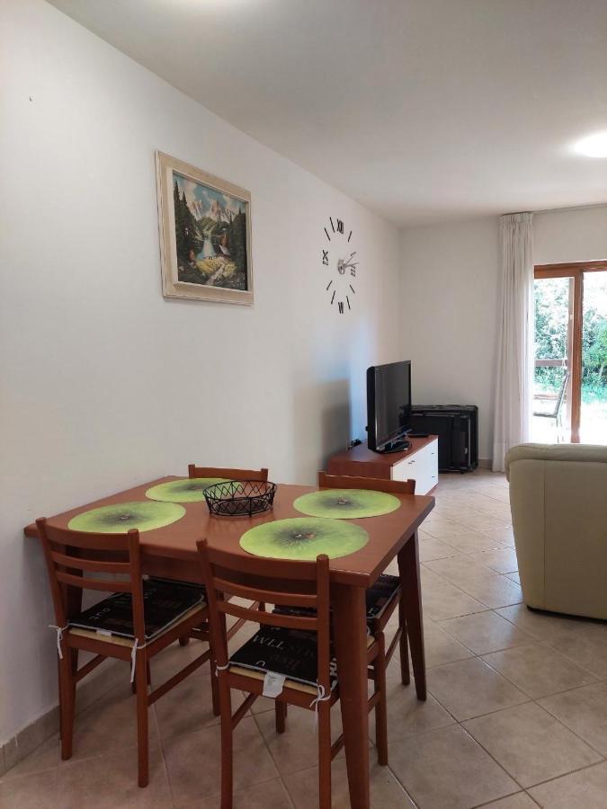 Fortuna Apartment Tar-Vabriga Esterno foto