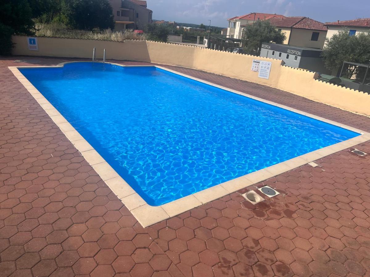 Fortuna Apartment Tar-Vabriga Esterno foto