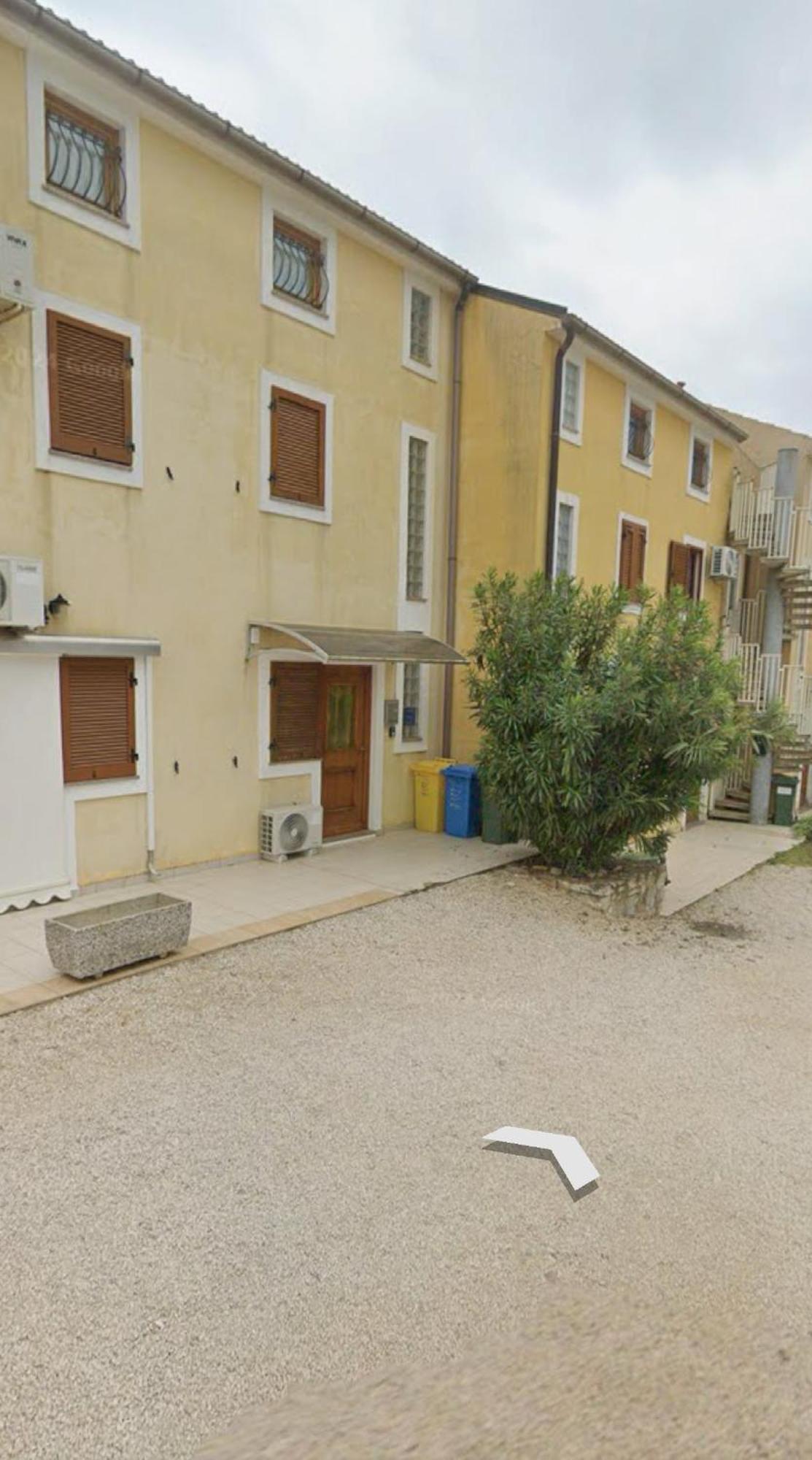Fortuna Apartment Tar-Vabriga Esterno foto
